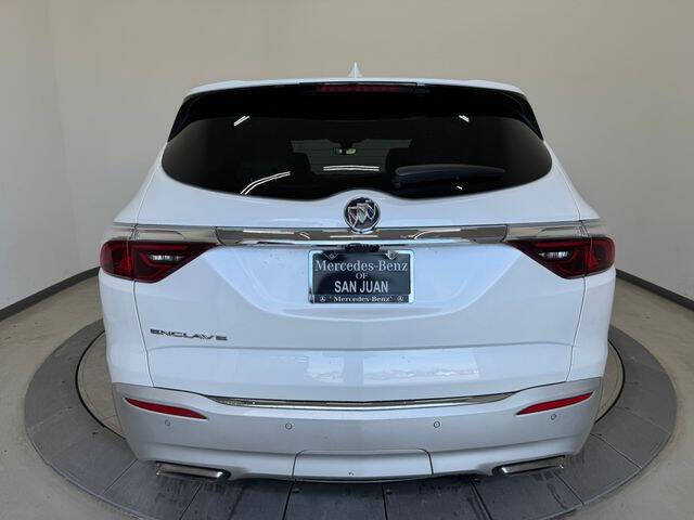 2024 Buick Enclave Essence