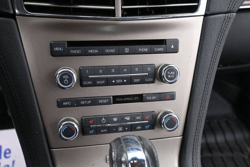 2012 Lincoln MKT