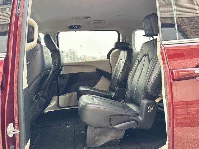 2019 Chrysler Pacifica Touring L