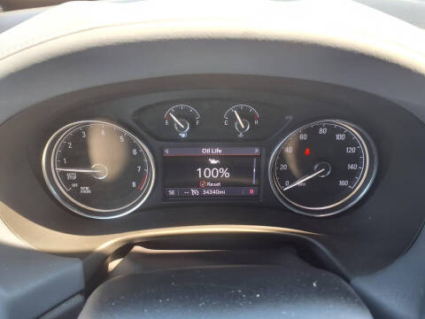 2023 Buick Enclave Essence