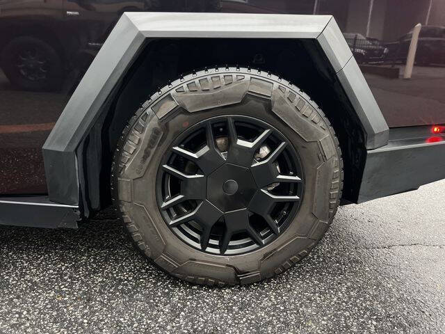 2024 Tesla Cybertruck