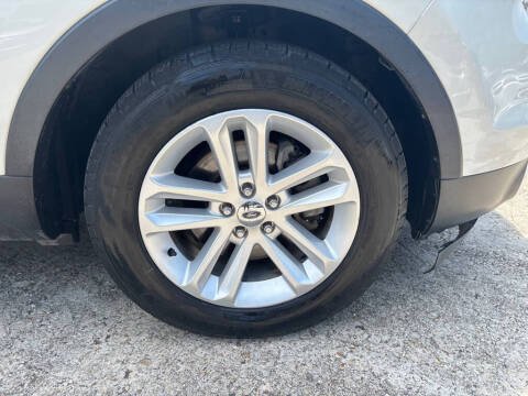 2011 Ford Explorer XLT