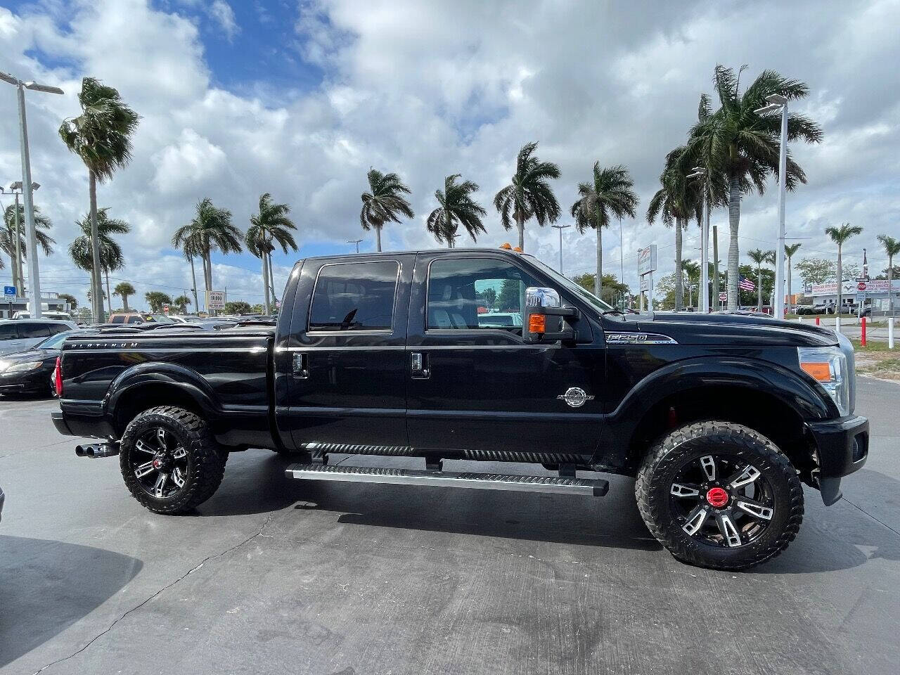 2013 Ford F-250 Super Duty  - $29,900