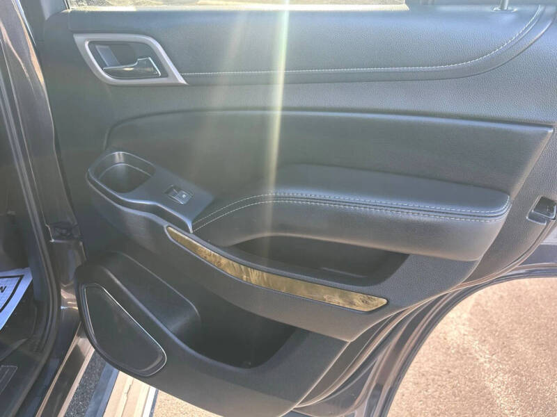 2017 GMC Yukon Denali