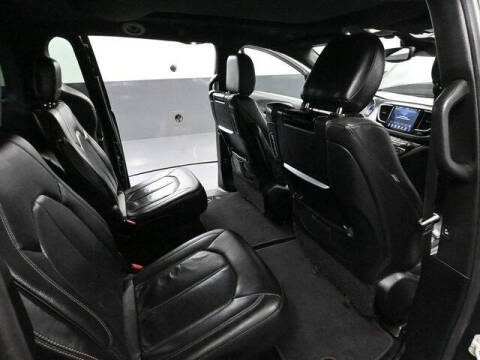 2019 Chrysler Pacifica Touring L Plus