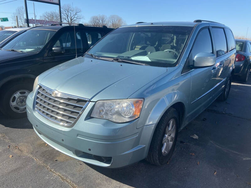 2010 Chrysler Town and Country for sale at Sartins Auto Sales in Dyersburg TN