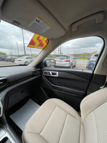 2022 Ford Explorer