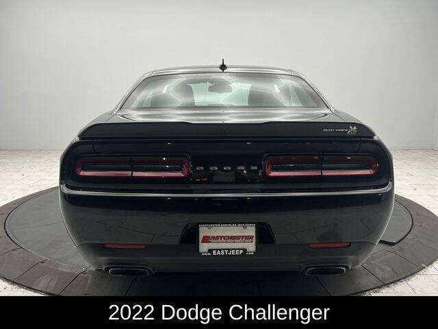 2022 Dodge Challenger