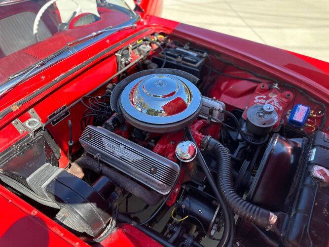 1955 Ford Thunderbird