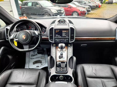 2012 Porsche Cayenne Tiptronic
