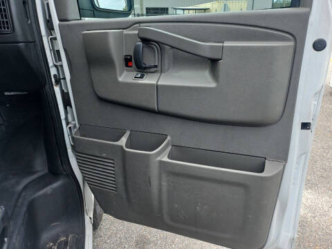 2020 GMC Savana 2500