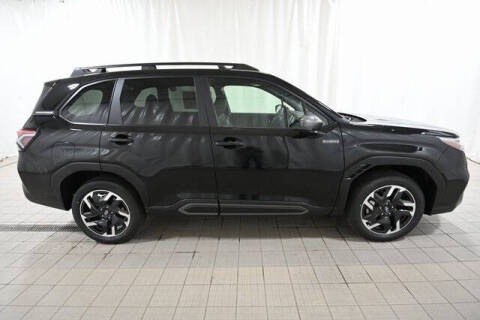 2025 Subaru Forester Limited Hybrid