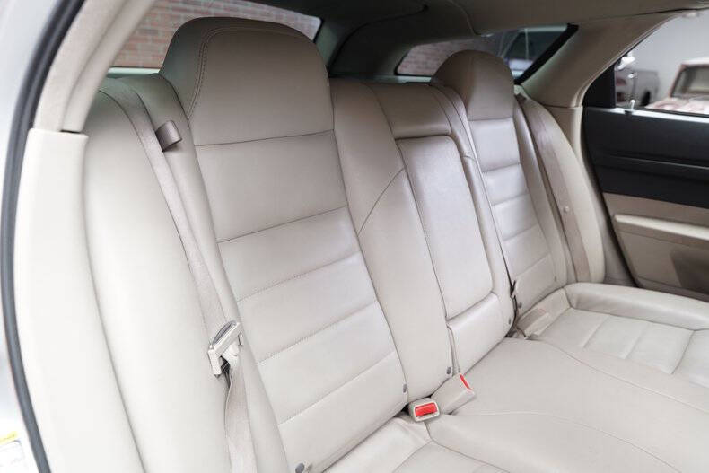 2005 Dodge Magnum RT