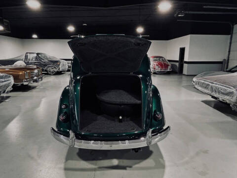 1937 Chrysler Airflow