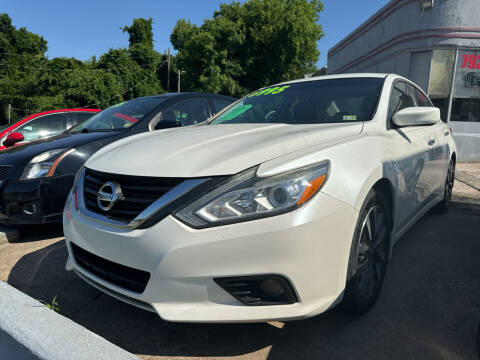 2016 Nissan Altima for sale at Motley's Auto World in Danville VA