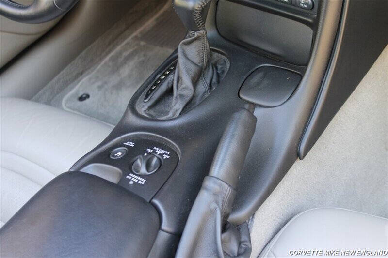 2002 Chevrolet Corvette 39