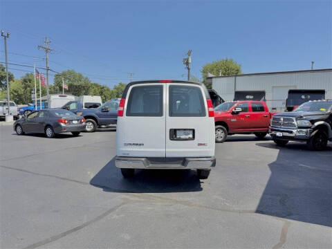 2017 GMC Savana 2500