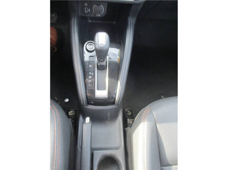 2019 Nissan Kicks SR