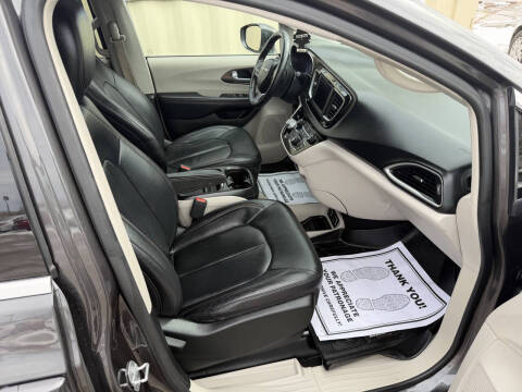 2018 Chrysler Pacifica Touring L