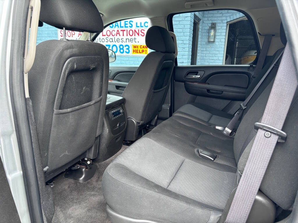 2013 Chevrolet Tahoe for sale at Michael Johnson @ Allens Auto Sales Hopkinsville in Hopkinsville, KY