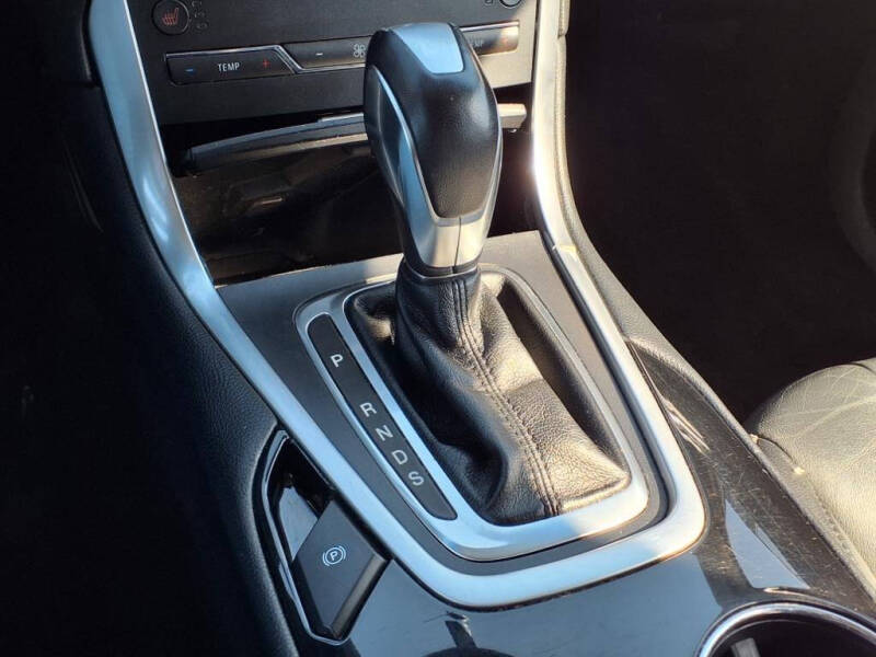 2018 Ford Edge Titanium