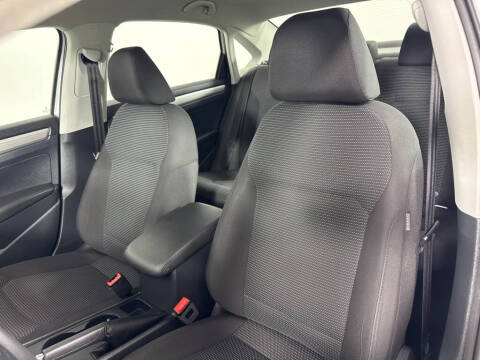 2018 Volkswagen Passat 2.0T S