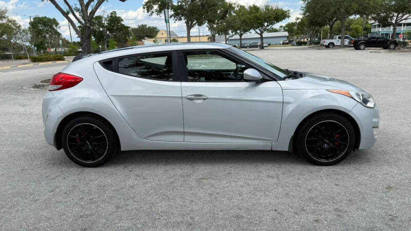 2013 Hyundai Veloster
