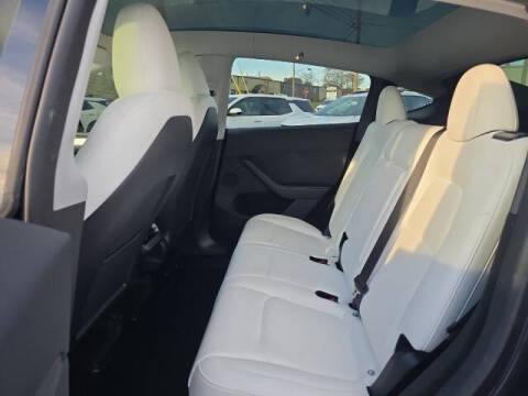 2024 Tesla Model Y Long Range