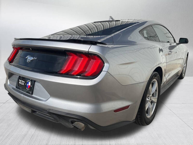 2020 Ford Mustang EcoBoost