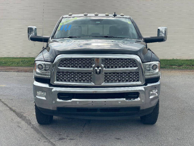 Used 2018 RAM Ram 3500 Pickup Laramie with VIN 3C63RRJL9JG361540 for sale in Knoxville, TN