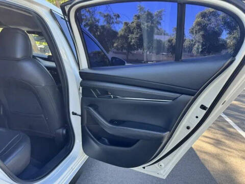 2019 Mazda Mazda3 Sedan Premium