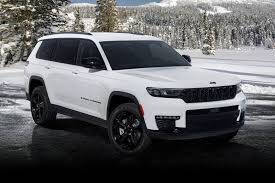 2023 Jeep Grand Cherokee L Laredo's photo