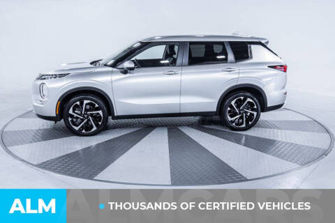 2024 Mitsubishi Outlander SE