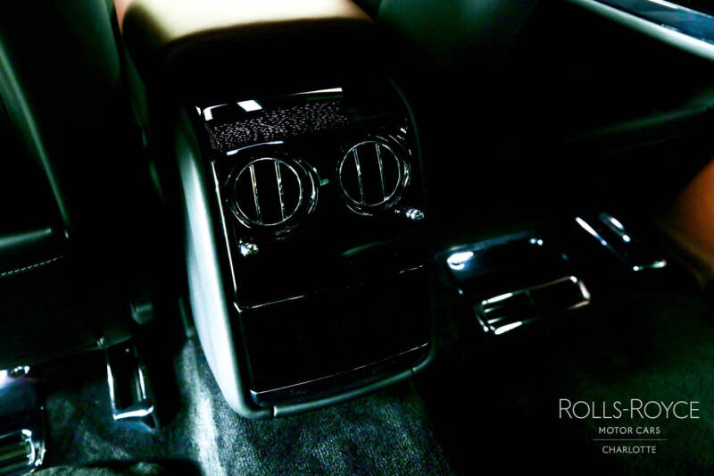 2024 Rolls-Royce Phantom