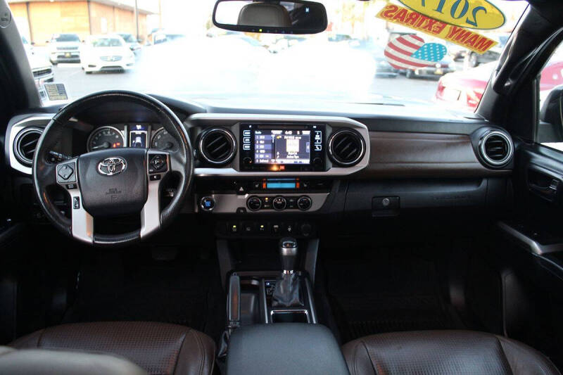 2017 Toyota Tacoma Limited