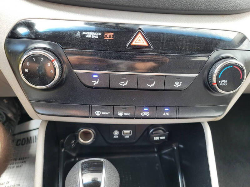 2017 Hyundai Tucson SE