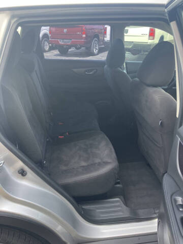 2015 Nissan Rogue SV