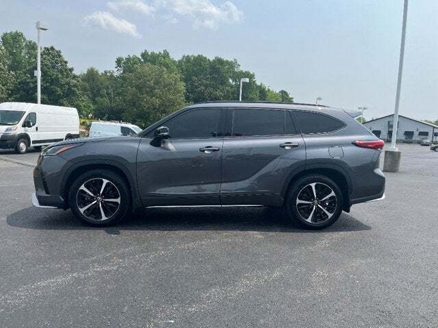 2022 Toyota Highlander 5