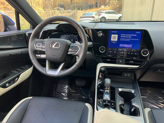 2023 Lexus NX 250 Premium