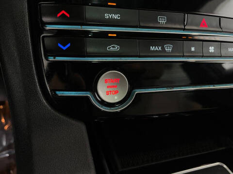 2020 Jaguar F-PACE 25t Premium