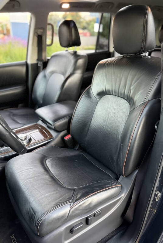 2019 Nissan Armada Platinum