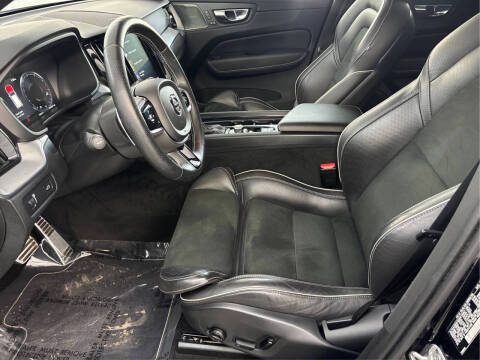 2019 Volvo XC60 T6 R-Design