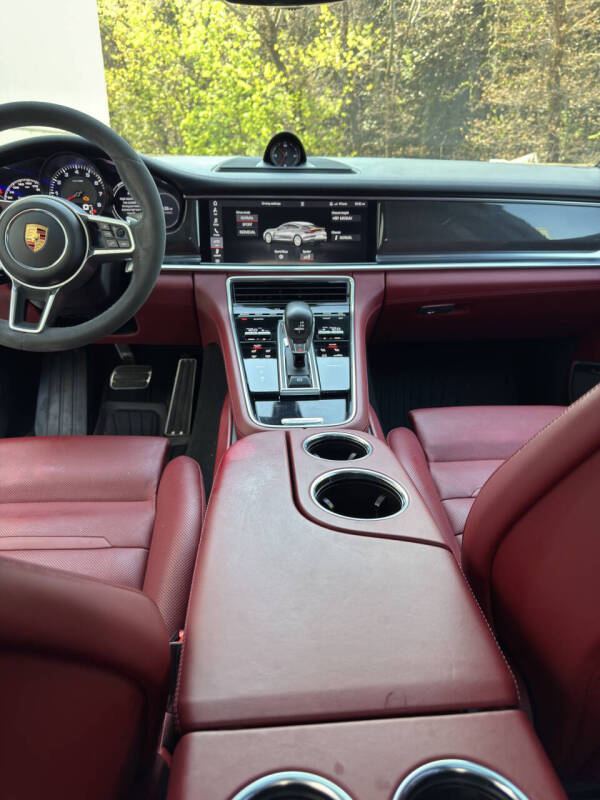 2019 Porsche Panamera 4S Executive