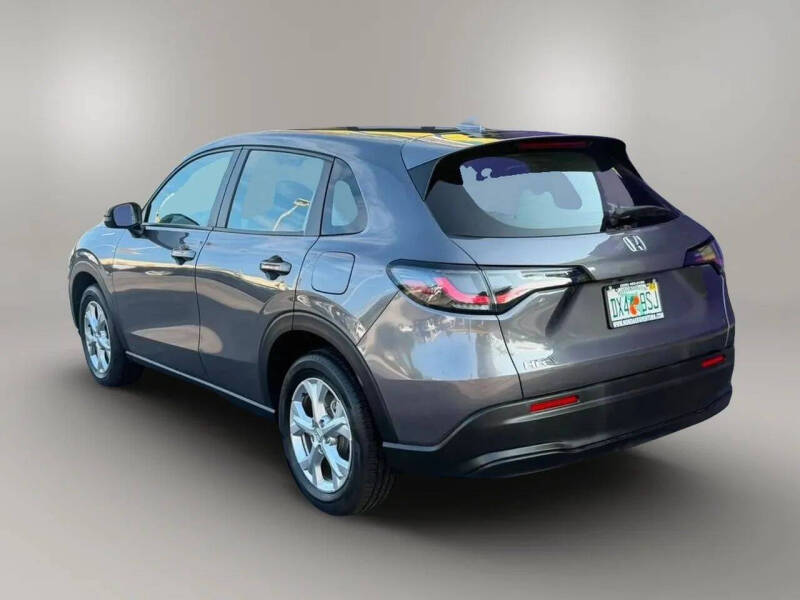 2025 Honda HR-V LX