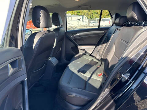 2020 Volkswagen Golf TSI