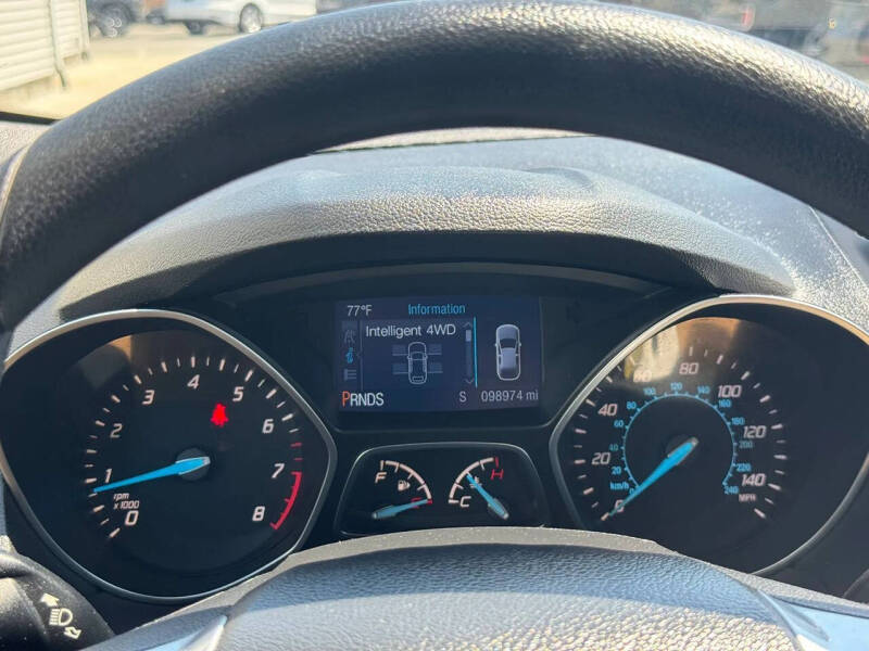 2015 Ford Escape SE