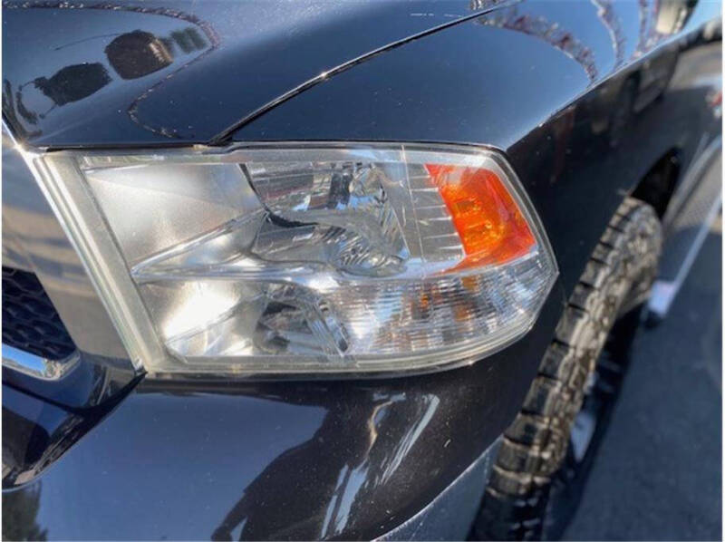 2020 RAM 1500 Classic SLT