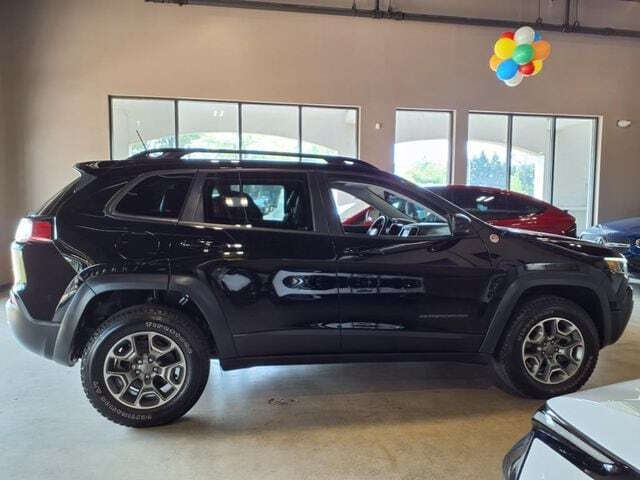 2022 Jeep Cherokee Trailhawk