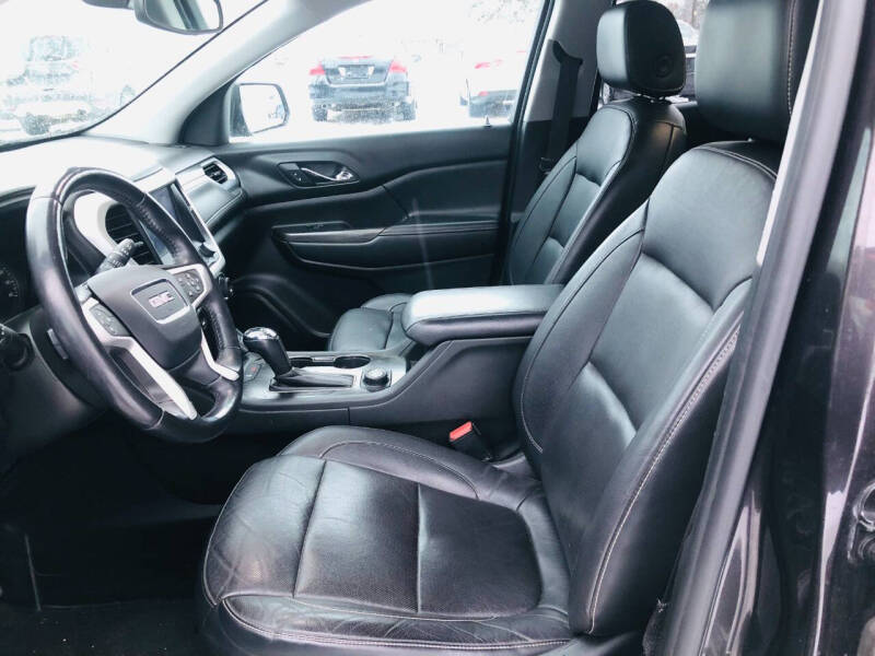 2017 GMC Acadia SLT-1