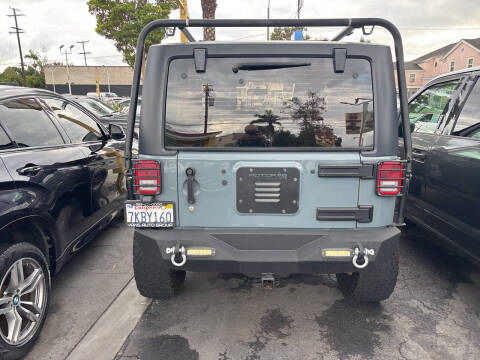 2015 Jeep Wrangler Sport